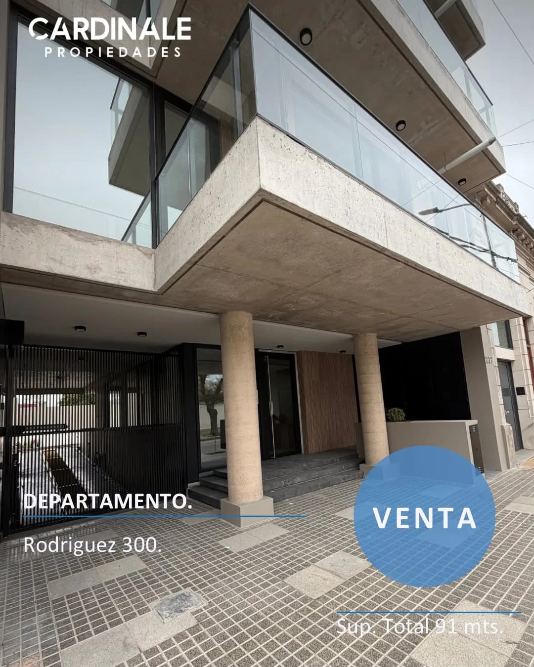 Piso completo a la venta de dos dormitorios, ubicado en calle Rodríguez al 300.